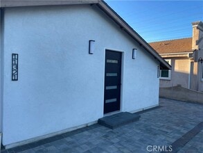 Building Photo - 11321 Collett Ave