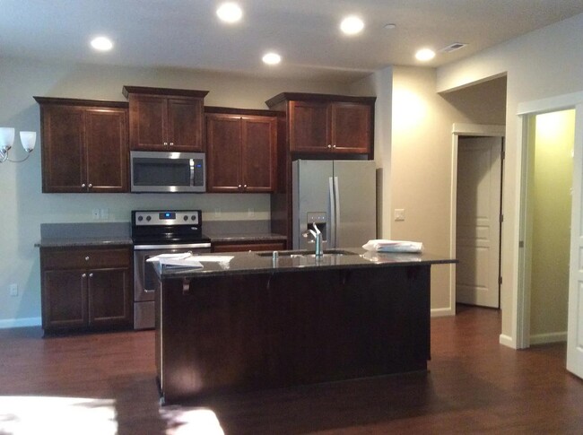 Foto del edificio - Amazing 3 bedroom home