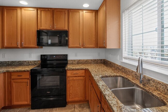 Foto del edificio - 1226 S Quintero Ct