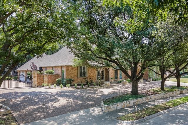 Foto del edificio - 2004 Crown Knoll Ln