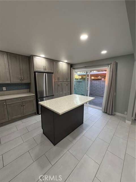 Building Photo - 2119 Eveningside Dr
