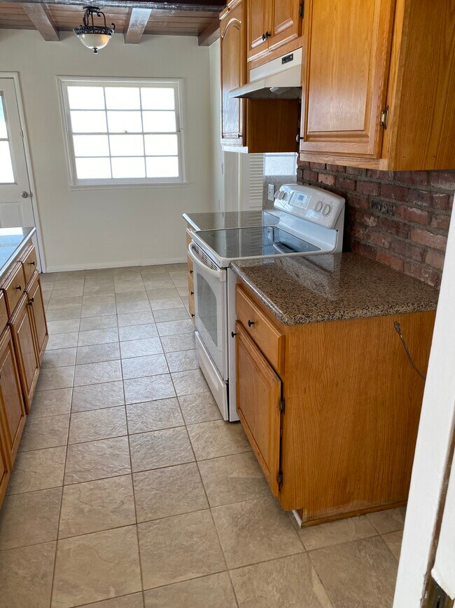 Foto del edificio - 5410 Norwich Ave