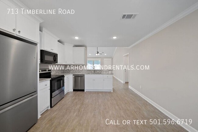 Building Photo - 713 Timberline Rd