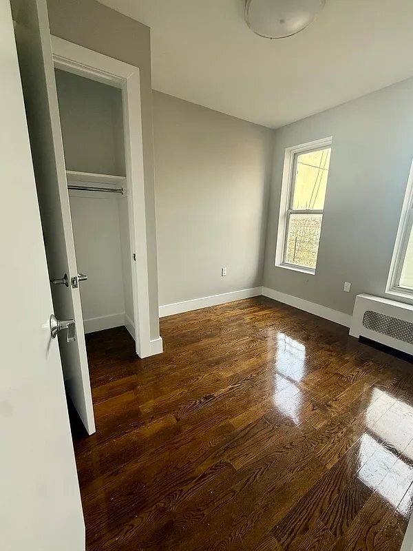 Foto del edificio - 238 E 111th St