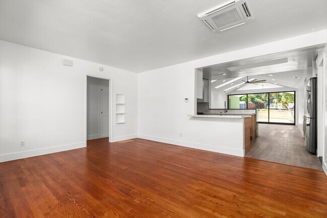 Foto del edificio - 7843 Quince St