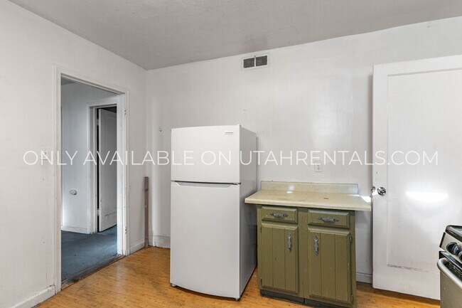 Foto del edificio - 40 E State St