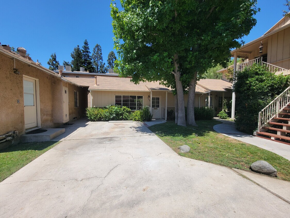 Photo - 7264 Allott Ave (Van Nuys, CA)