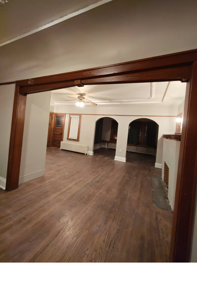 Building Photo - 2445 N 50th St