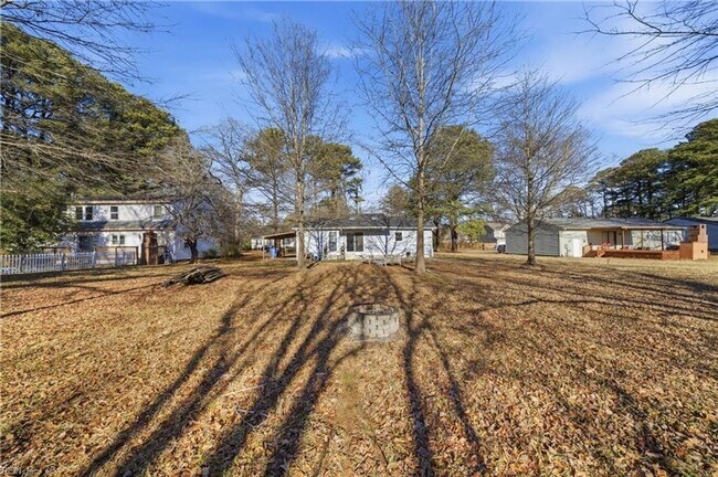 Foto del edificio - Charming 2 Bed, 2 Bath Home on Spacious Lot