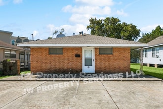 Building Photo - 124 Lake Ave