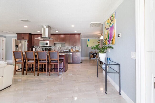 Foto del edificio - 2198 Oak Grove Dr