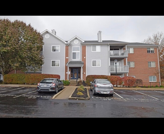 Building Photo - 7392 Ridgepoint Dr