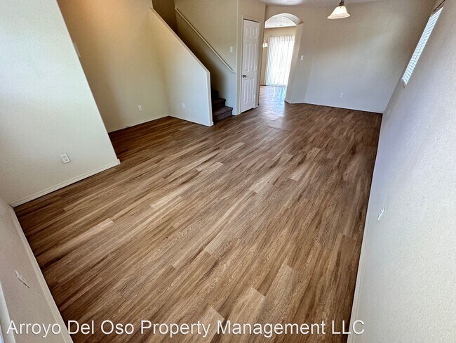 Building Photo - 4 br, 2.5 bath House - 770 Purple Aster Av...
