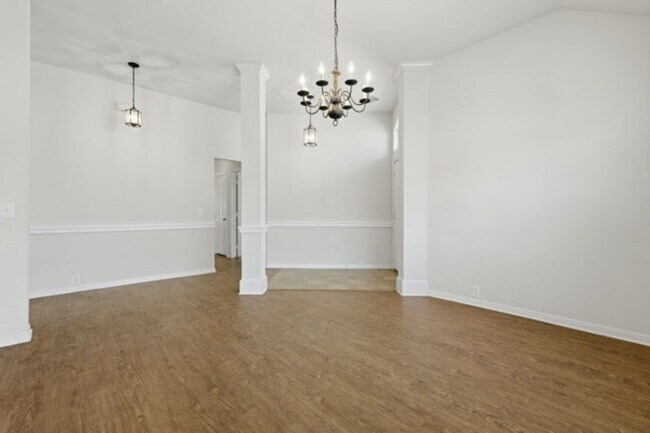 Foto del edificio - 2607 Sun Cove Ln