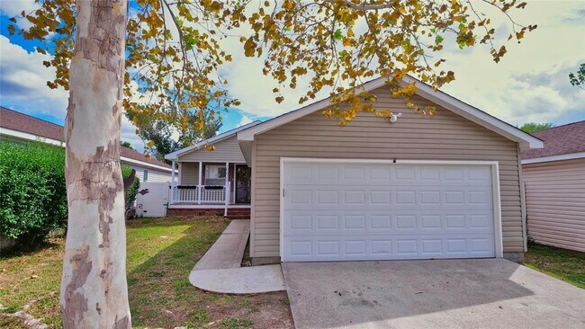 Building Photo - 10011 Berrybriar Ln