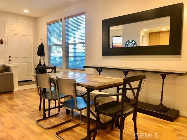 Foto del edificio - 47 Glenalmond Ln