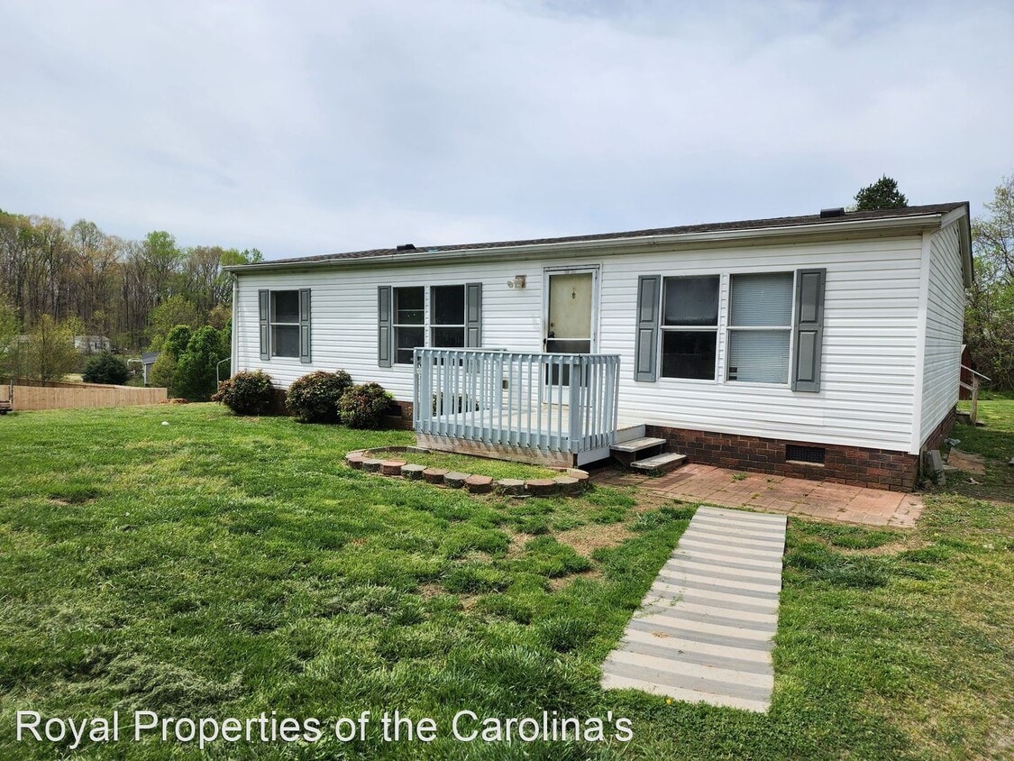 135 Gayle Dr, Troutman, NC 28166 House Rental in Troutman, NC
