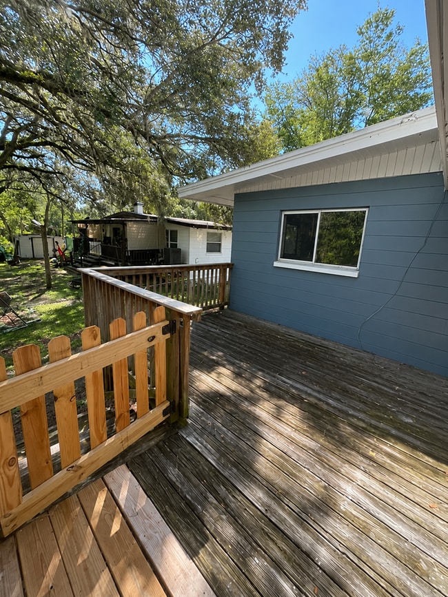 Building Photo - Stunning Riverfront 3BR/2BA Home on the Scenic Withlacoochee River!
