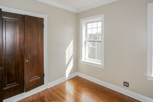 Foto del edificio - 4838 N Paulina St