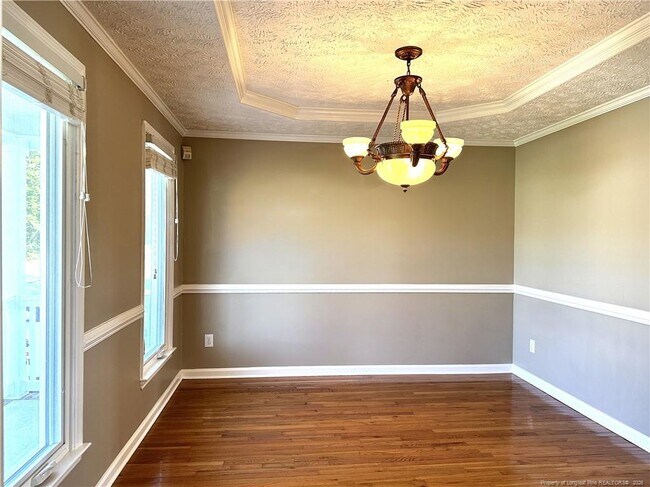 Foto del edificio - 6521 Ryefield Dr