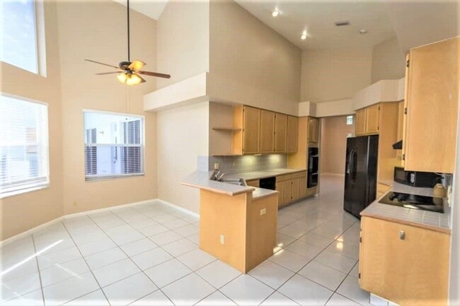 Building Photo - 9848 NW 48th Ct