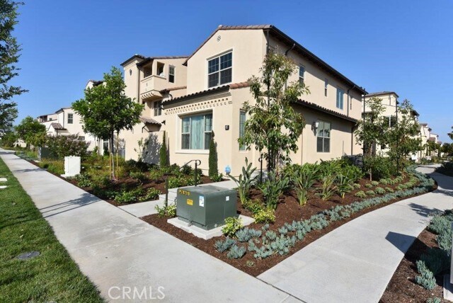 Foto del edificio - 338 Floral View