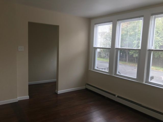 Foto del edificio - 118 E 19th St
