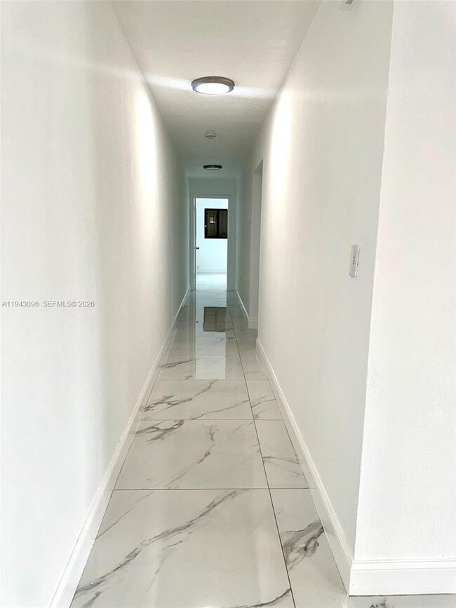 Foto del edificio - 1150 SE 9th Ave