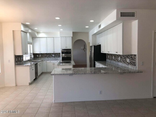 Foto del edificio - 3169 E Desert Flower Ln