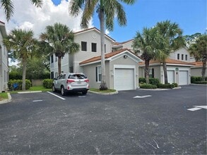 Building Photo - 1000 Peggy Cir