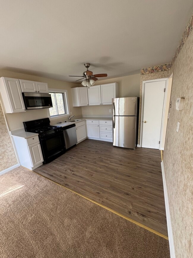 Building Photo - 205 Kerby Pky