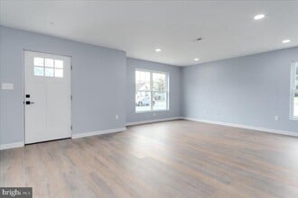 Building Photo - 17410 Gay St