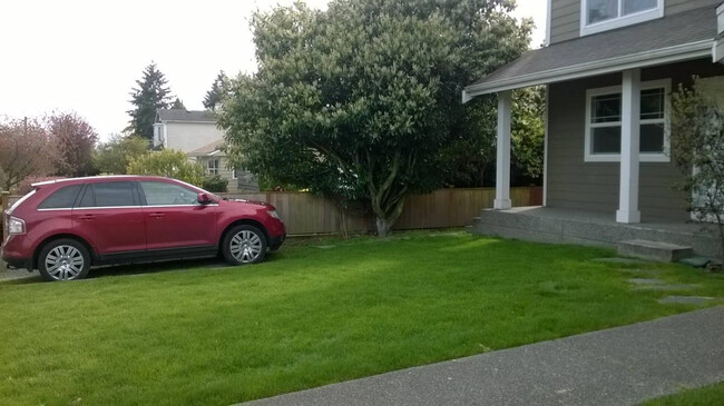 Foto del edificio - West Seattle Duplex - 2 bedrooms