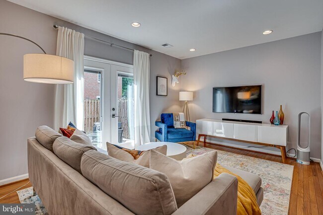 Foto del edificio - 3834 Brighton Ct