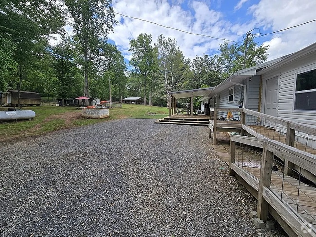 Building Photo - 2735 Reed Rd