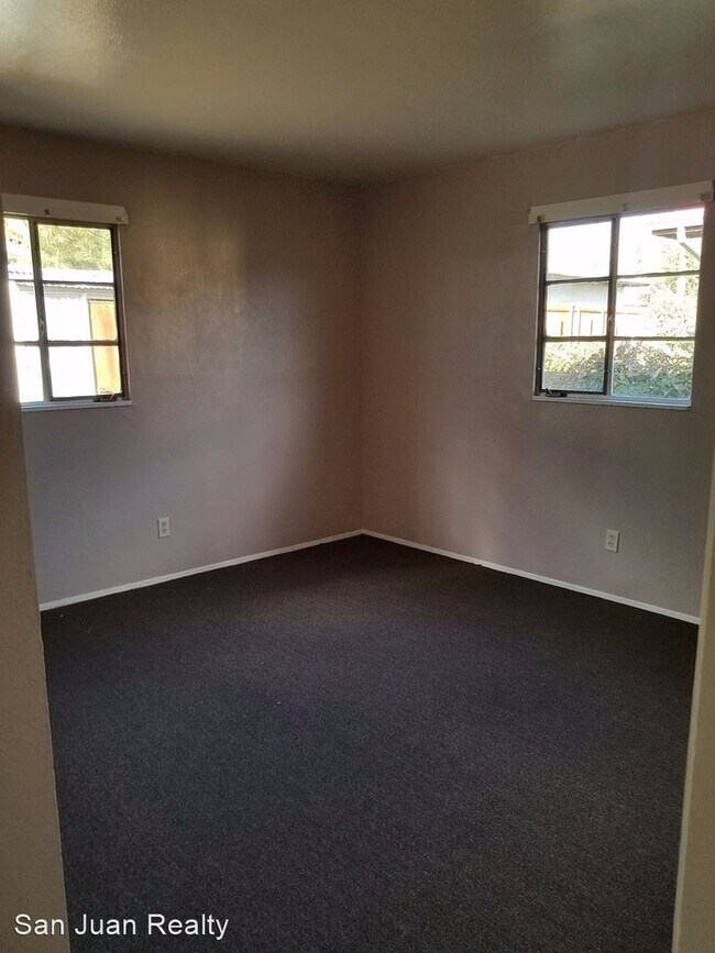 Building Photo - 3 br, 2 bath House - 2324 E 14th Street