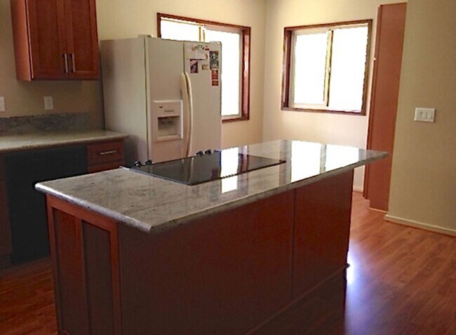 Foto del edificio - Gorgeous Executive Kailua Home For Rent!
