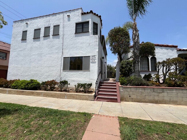 Foto del edificio - 1617 California Ave