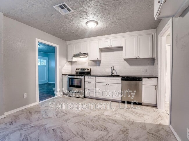 Photo - 2604 NE 22nd St House