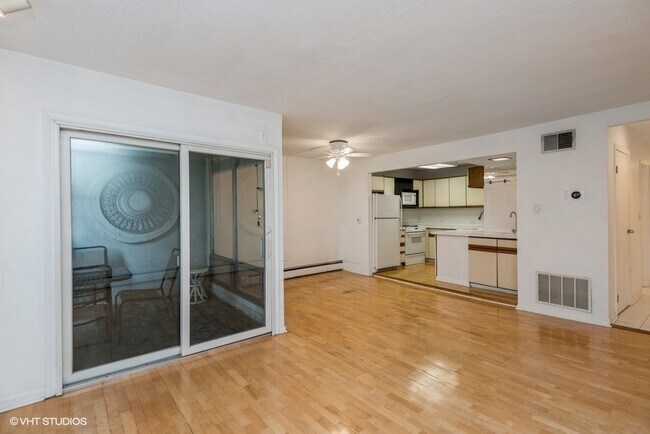 Foto del edificio - 1750 N Wells St