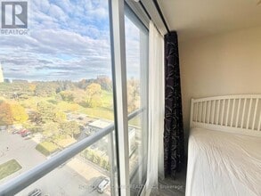 Building Photo - 18 Graydon Hall Dr