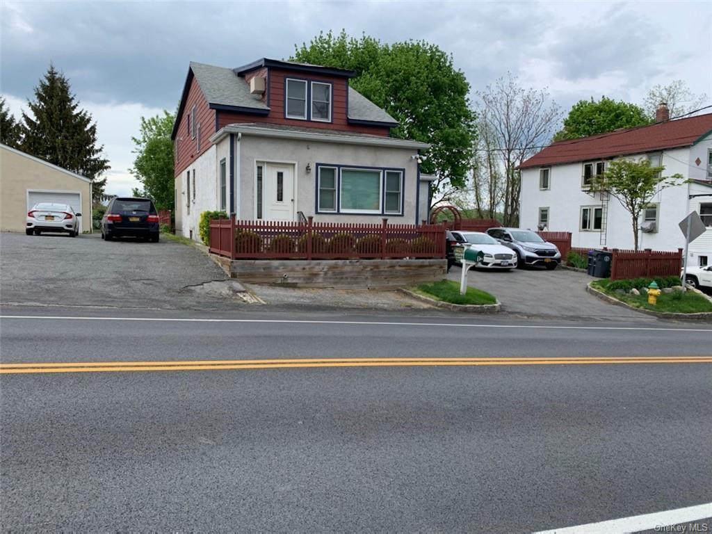 Primary Photo - 186 Dobbs Ferry Rd