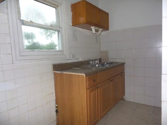 Foto del edificio - 3 bedroom in Paterson NJ 07522