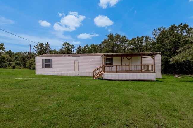 Building Photo - 37 C Riverside Ln