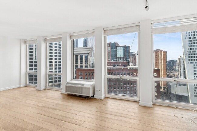 Foto del edificio - 111 E Chestnut St