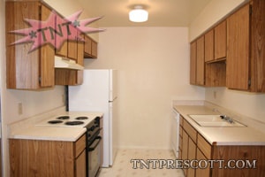 Building Photo - 3176 Shoshone Dr