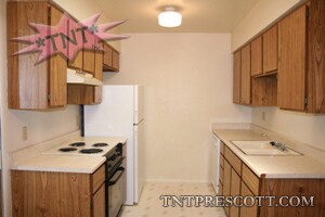 Foto del edificio - 3176 Shoshone Dr