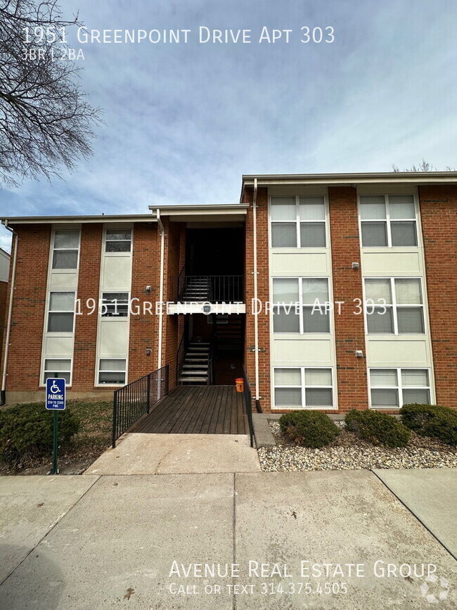 Building Photo - 1951 Greenpoint Dr