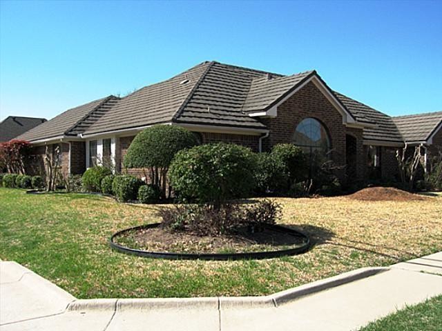 Primary Photo - 2300 Cardinal Dr