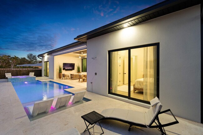 Foto del edificio - 745 103rd Ave N